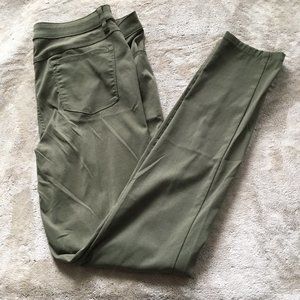 Prana - Briann Pant - size 10 - cargo green